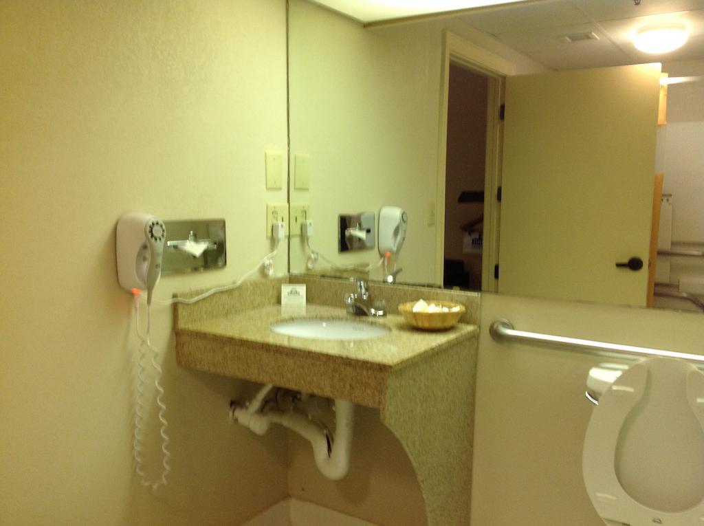 Days Inn - Chapel Hill Camera foto