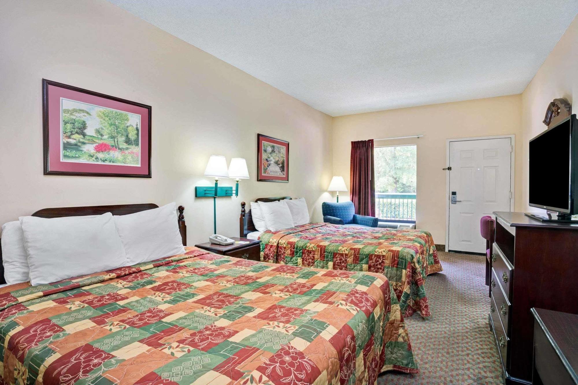 Days Inn - Chapel Hill Esterno foto